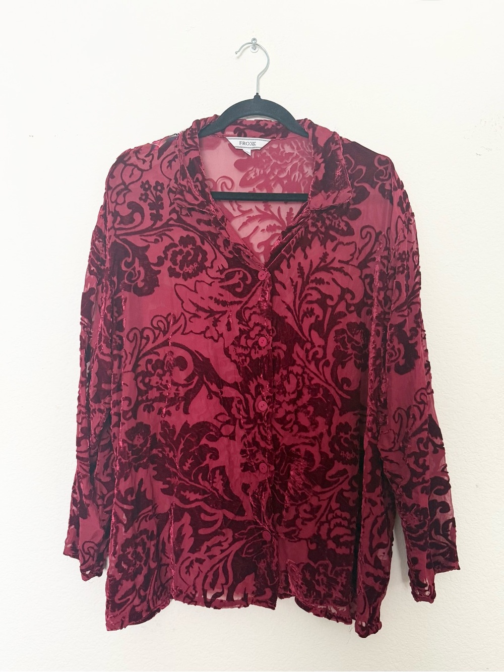 🥀 vintage velvet gothic floral blouse